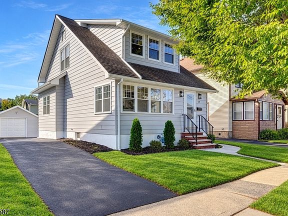 2nd image of 29 Wharton Avenue