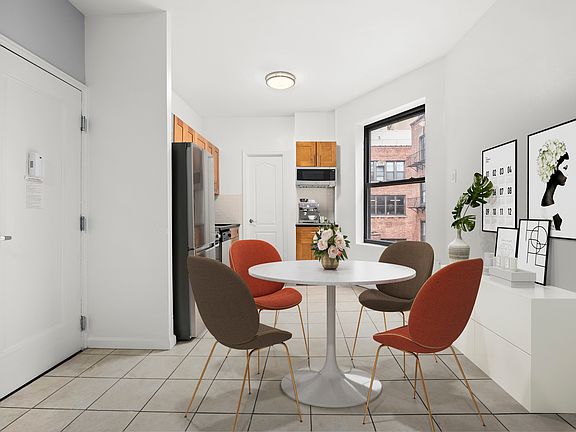 2nd image of 466 Amsterdam Ave APT 3B