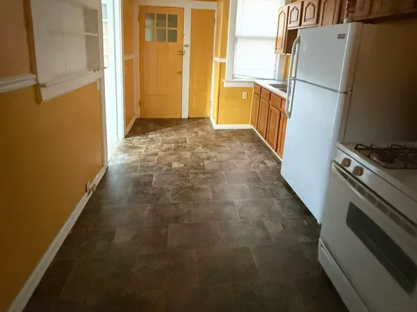 598 Flower City Park, Rochester, NY 14615