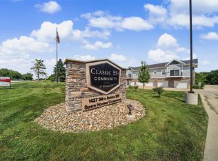 1427 34th Ave SW #213, Altoona, IA 50009