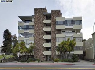 1830 Lakeshore Ave, Oakland, CA 94606