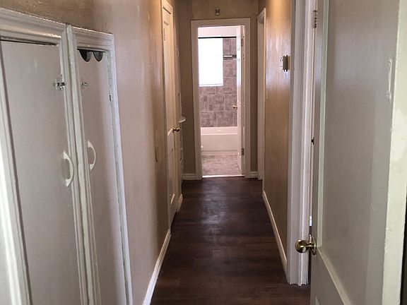 5th image of 1515 NE 42nd St