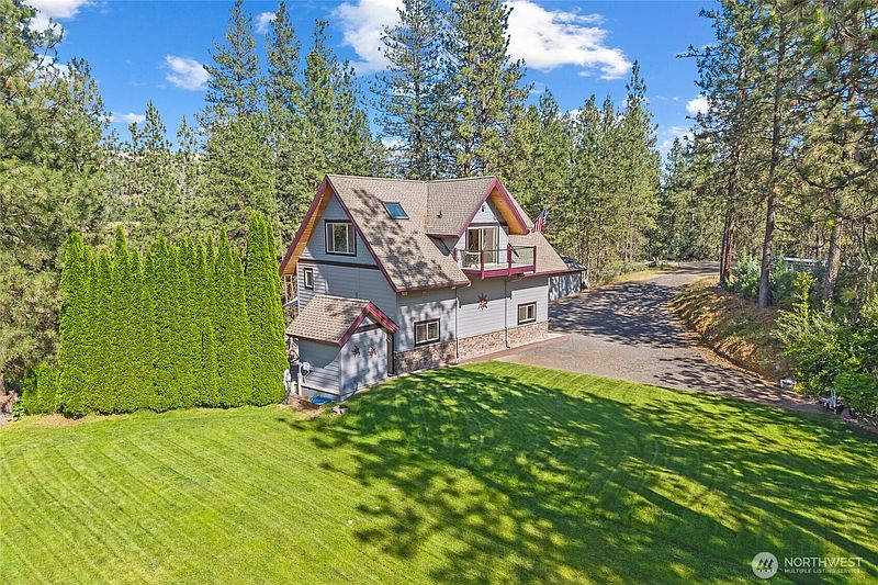3rd image of 41840 Porcupine Bay Road N