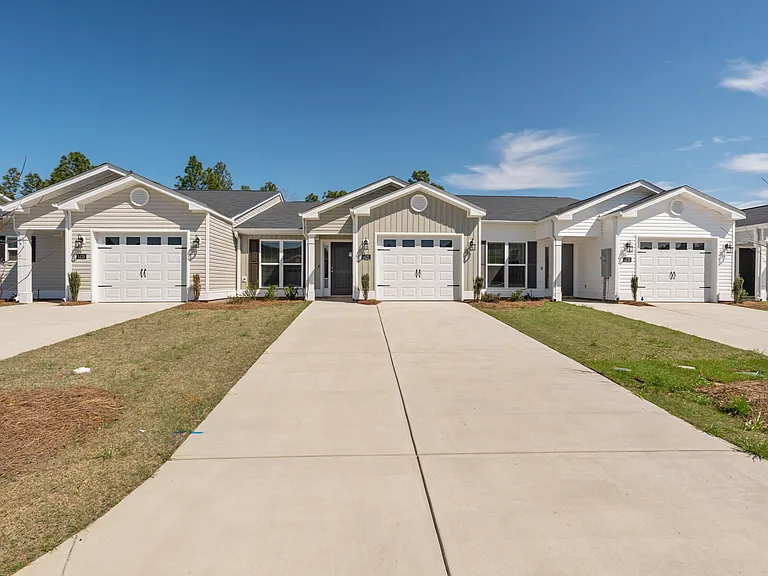 8115 Bannock Cir — Photo 2