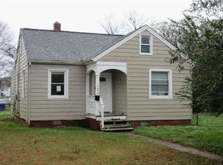 5804 Greenway Ave, Newport News, VA 23605