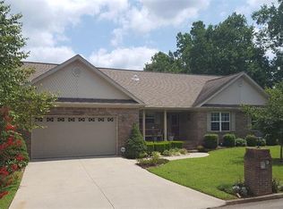 423 Hidden Spring Dr, Somerset, KY 42503