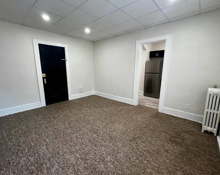 1946 E Main St #17 — Photo 6
