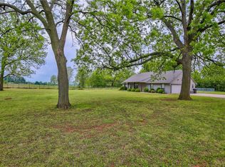 106129 S Highway 102, McLoud, OK 74851
