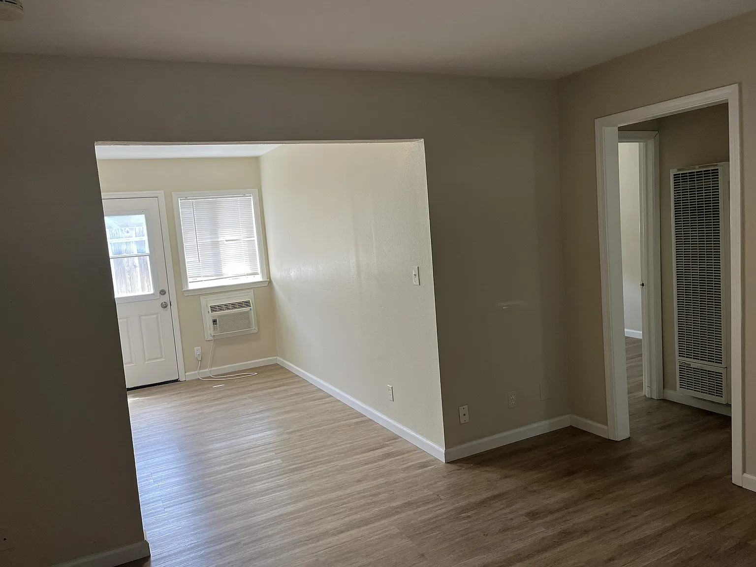 1 bed, 550 sqft, $2,295 — Photo 2