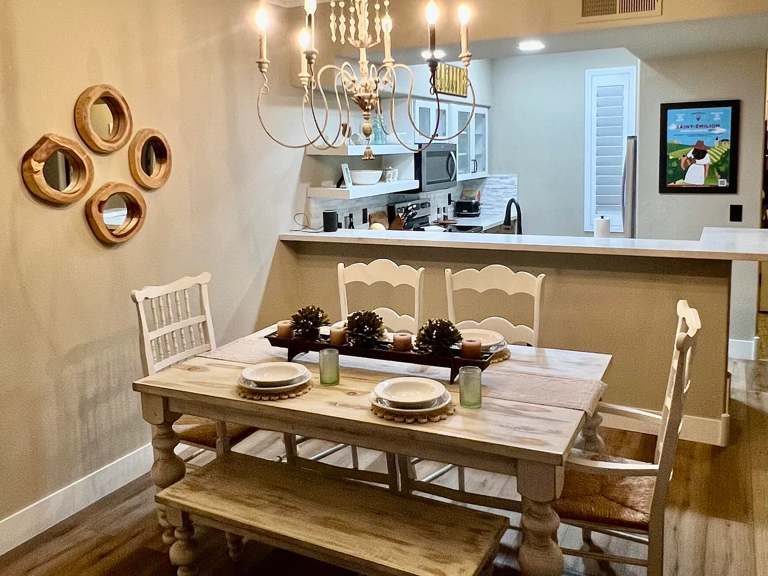 2 bed, 2.5 bath, 1221 sqft, $4,750 — Photo 1