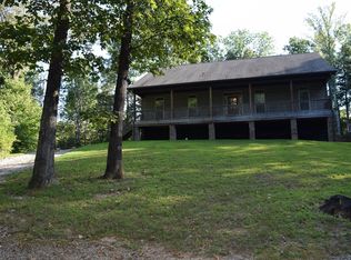 2465 Carroll Rd, Palmyra, TN 37142