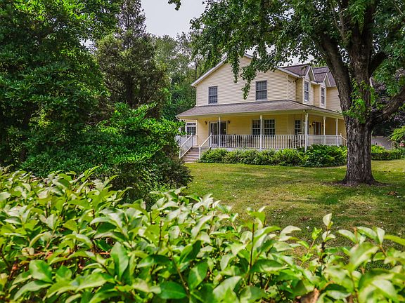 4th image of 4961 Beechwood Dr