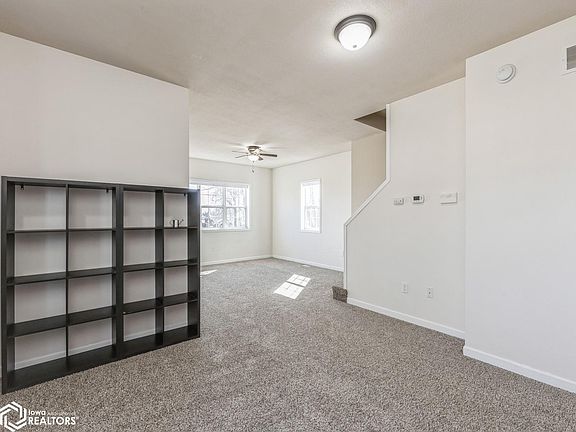 5th image of 518 N 2nd St