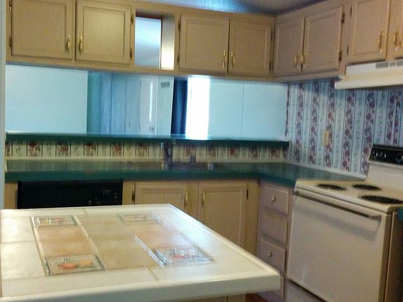 2nd image of 1751 Verna Lee Blvd Trailer 39