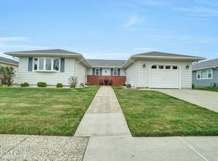 83 Liberta Dr, Toms River, NJ 08757