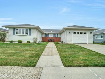83 Liberta Drive, Toms River, NJ, 08757