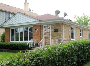 5355 Conrad Ave, Skokie, IL 60077