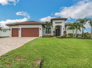 3029 SW 26th Pl, Cape Coral, FL 33914