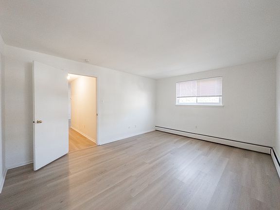 5th image of 317 Hurst St #C31