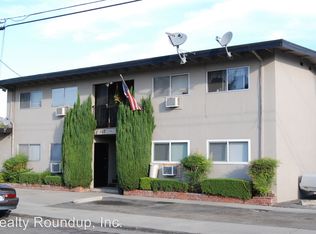 107 E Grove St, Stockton, CA