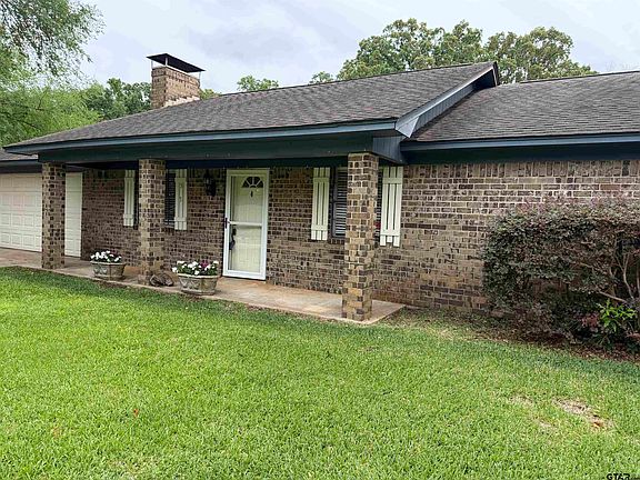 2nd image of 307 Woodhaven Dr