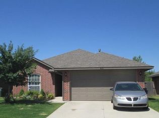 409 Spring Creek Rd, Oklahoma City, OK 73117