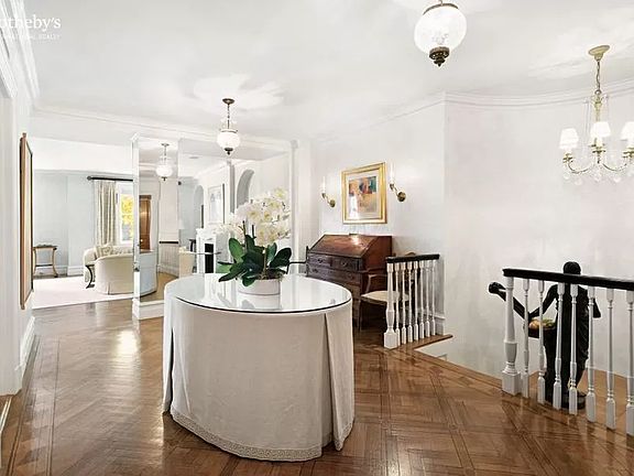 4th image of 812 Park Ave APT 2B