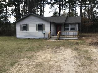 140 Lake L Dr, Trinity, TX 75862