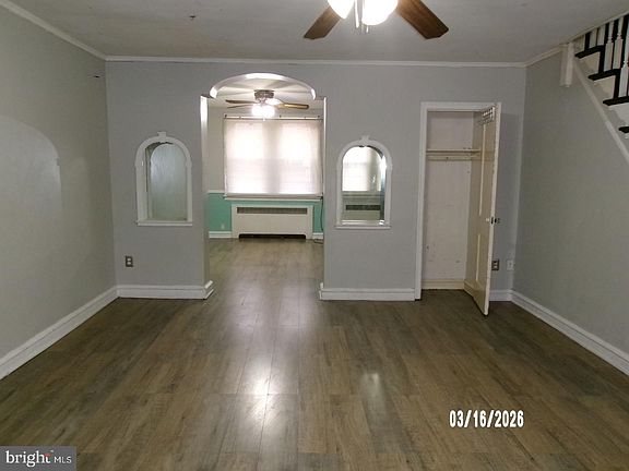 4th image of 1442 Stirling St