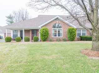 10616 Eagle Pines Ln, Louisville, KY 40223