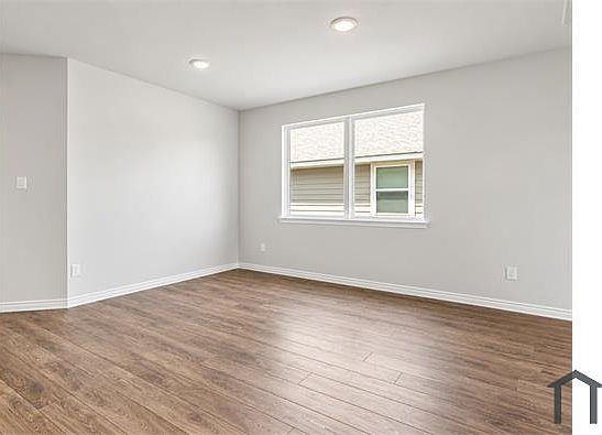 5th image of 7908 Bald Cypress Rd