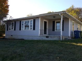 1803 N Liberty Hill Rd, Morristown, TN 37814