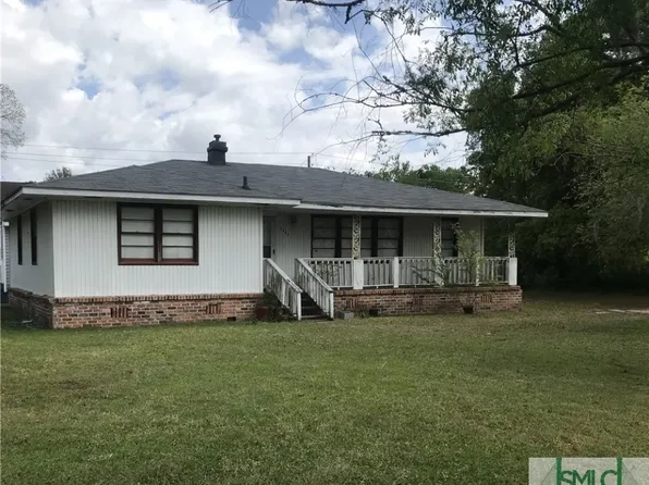 2103 Nash Avenue, Savannah, GA 31405