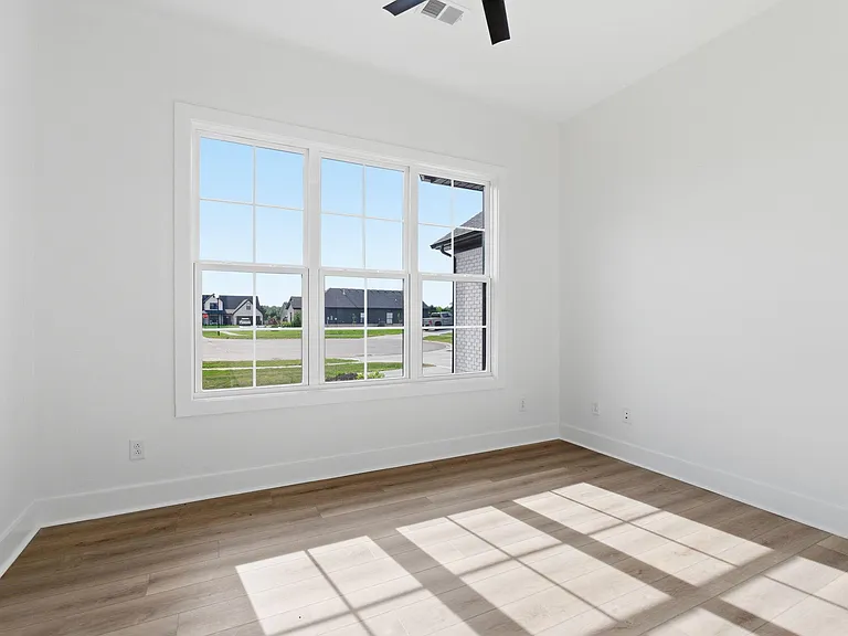 406 Cheyenne Ct — Photo 41