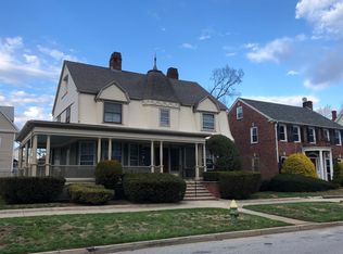 275 Washington Ave, Providence, RI 02905