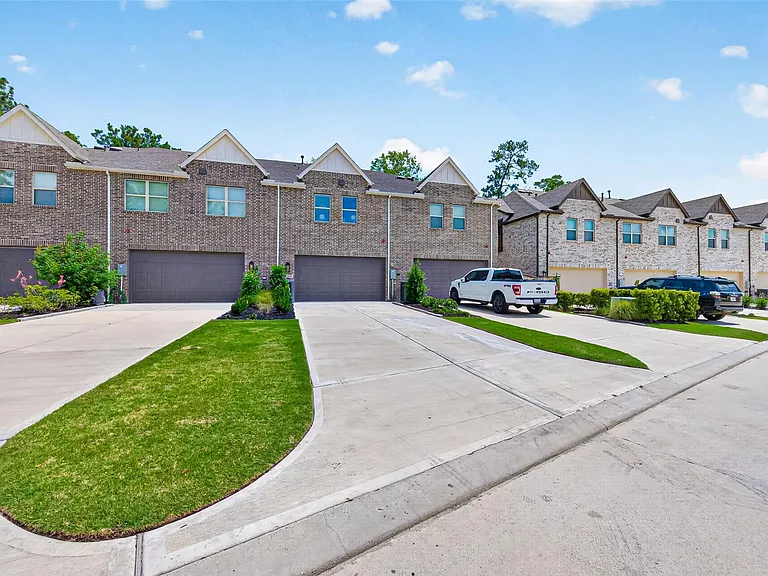 2638 Woodforest Pkwy — Photo 42