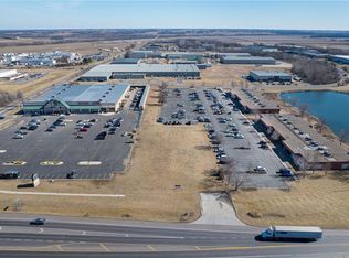 1305 S Riverside Rd, Saint Joseph, MO 64507