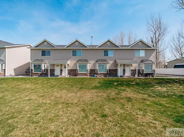 582 Legacy Ln, Rexburg, ID 83440