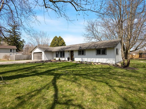 9240 Cady Rd, Jackson, MI 49201