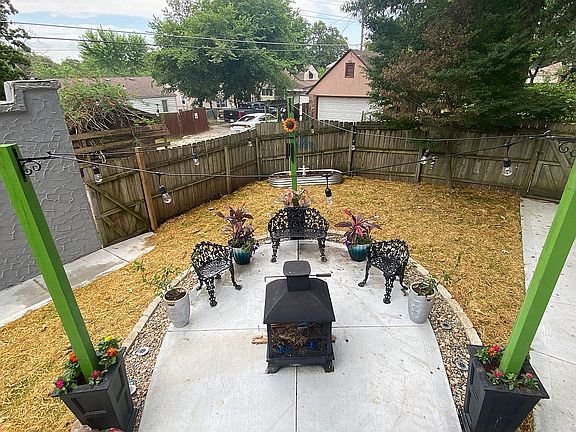 Great entertaining area 
