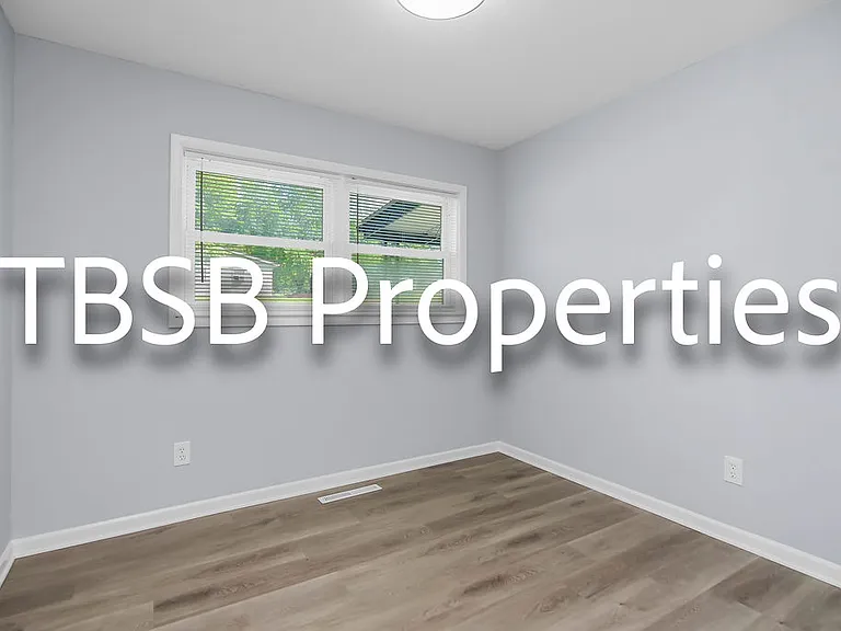 5117 Hagemann St — Photo 14