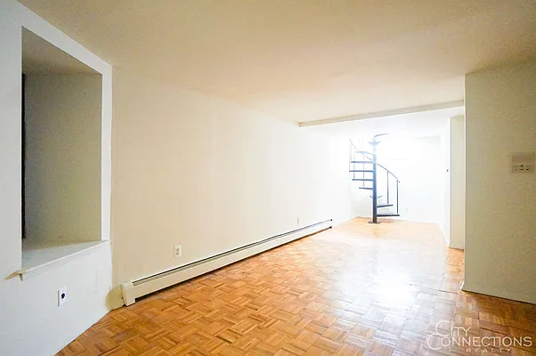 Rented by City Connections Realty | media 5