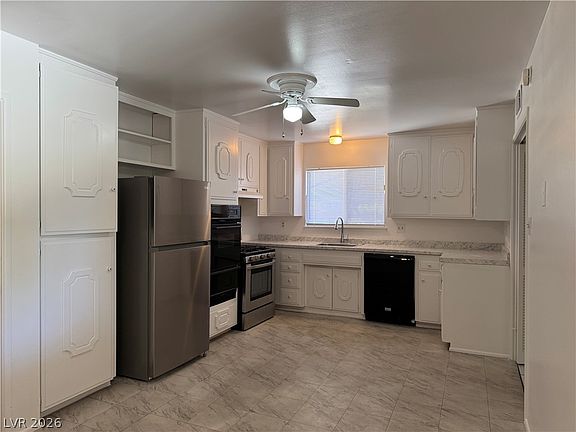 3rd image of 215 Wyoming St