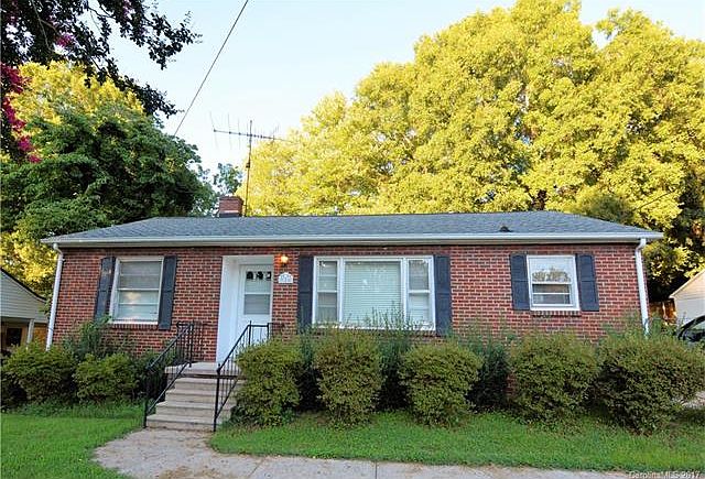 1st image of 326 Nursery Ln