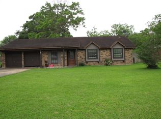 1409 Azalea St, Sweeny, TX 77480