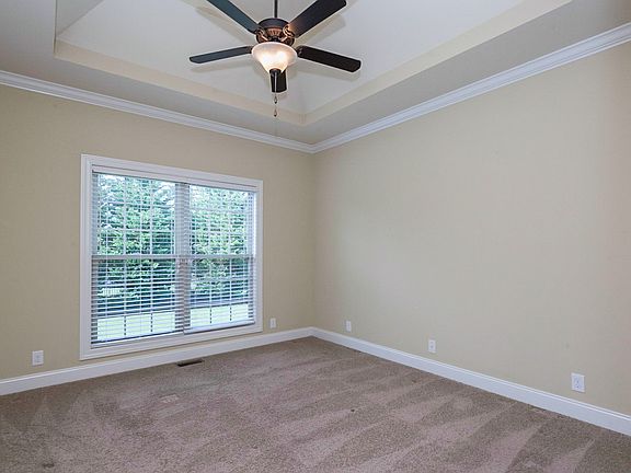 4th image of 5128 Starnes Dr