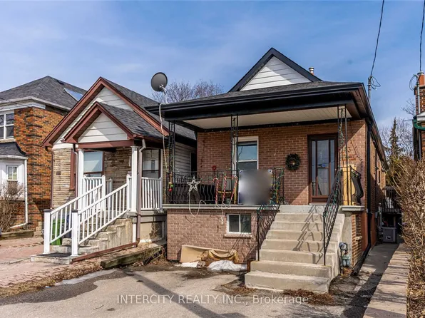 43 Marlee Ave, Toronto, ON M6E 3B1