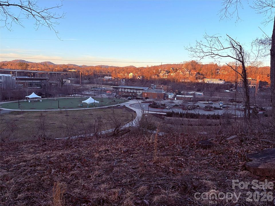 1st image of 53 Logan Cir