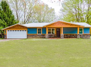 1735 Euler Rd, Brighton, MI 48114