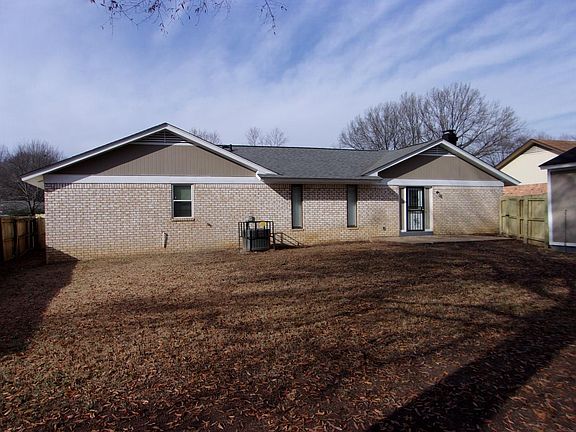 3rd image of 4124 Oakbend Dr